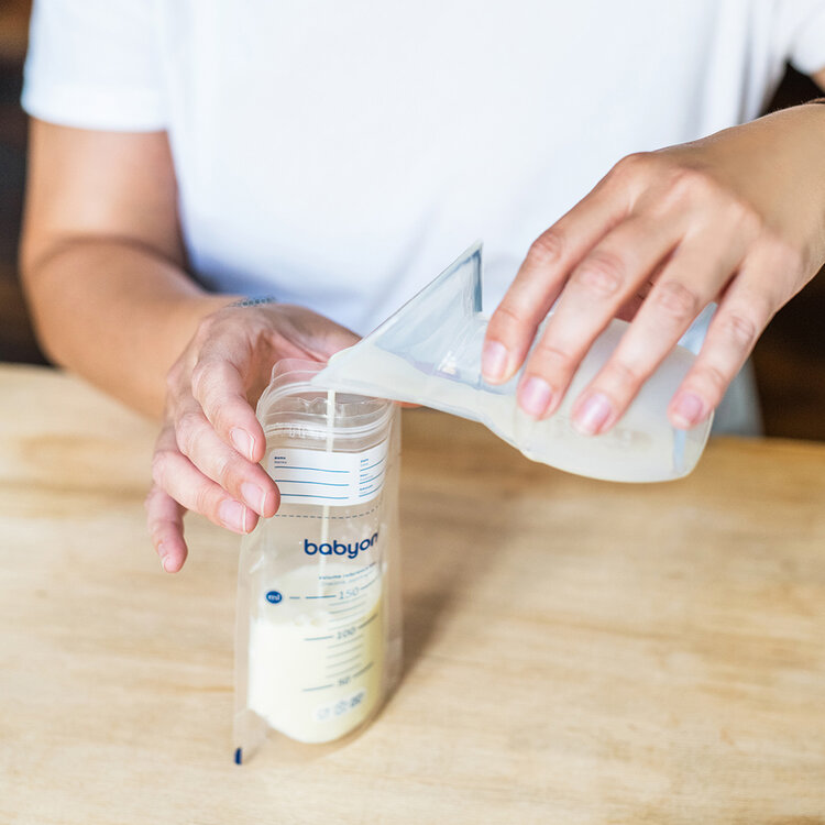 BABYONO Sáčky na materské mlieko s indikátorom tepla 350 ml 30 ks